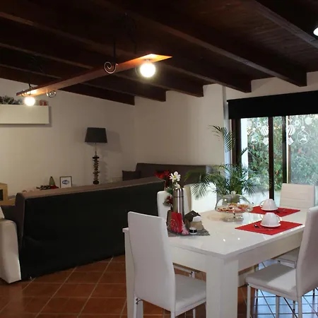 Cilento Konukevi Trentinara